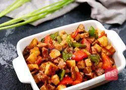 Illustration of how to make diced beef with king oyster mushroom 9