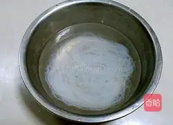 Illustration of how to make steamed prawns with garlic vermicelli 3