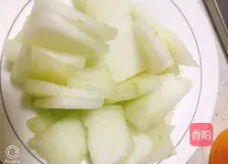 Illustration of how to make braised winter melon with bacon and shrimp skin 2