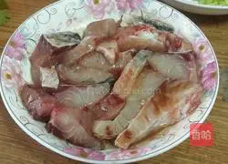 Illustration of how to make Xiang-style fish cubes 2