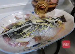 Illustration of how to make steamed seabass 3