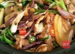 Griddle potatoes and twice-cooked pork Practice illustration 13