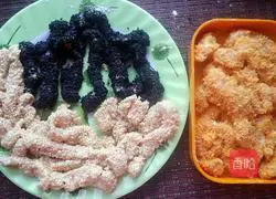 Illustration of how to make three-color fried chicken tenders 6
