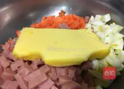 Illustration of how to make mashed potato salad that makes you cry while eating 5