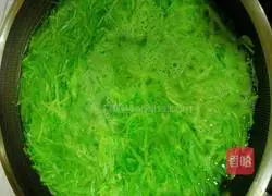 Illustration of how to make radish and tofu balls 2