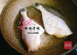 Illustration of how to make pan-fried skinned fish 2