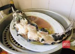 Illustration of how to cook steamed pike 6