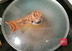 Illustration of Pan-fried Shirakang Fish 12