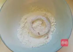 Illustration of how to make fried squid rings 3