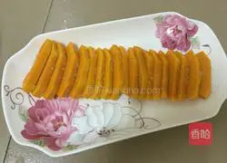 Illustration of how to make steamed pumpkin with red dates 2