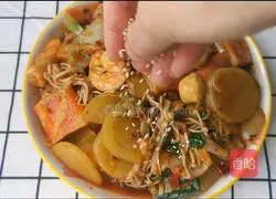 Illustration of how to make spicy hot pot 6