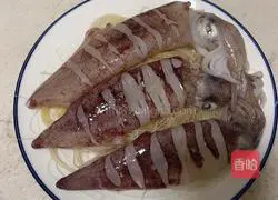 Illustration of steamed squid with vermicelli 7