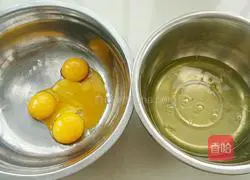 Illustration of how to make chiffon cream cake roll 1