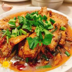 Braised hairtail fish