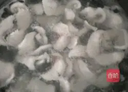 Illustration of how to make Jiangnan boiled fish 6