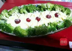 Broccoli potatoes Salad recipe illustration 13