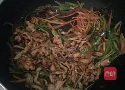 Fish Illustration of how to make shredded pork 6