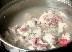 Illustration of how to make beer duck 2