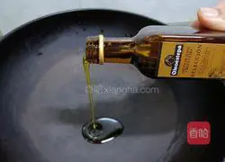 Illustration of how to make mushrooms, rapeseed and dried sea rice 1