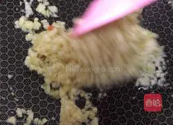 Minced garlic Illustration of how to make open-back shrimp 7