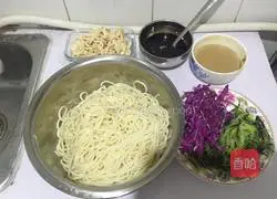 Hao's Shredded Chicken Cold Noodles Recipe Illustration 7 