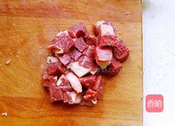 How to make beef stew with potatoes Illustration 1