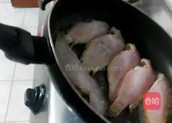 Golden Fried Fish Illustration of how to do it 5