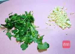 Illustration of how to make fish head cakes 12