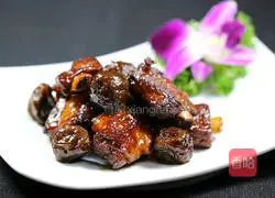 Illustration of making plum pork ribs 12