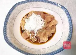 Sichuan - Illustration of how to make Kung Pao Chicken 5