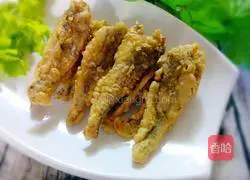 Illustration of how to make fried yellow croaker 1