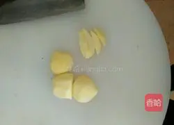 Illustration of how to make apple-flavored blueberry mashed potatoes 2