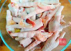 Secret Pickled Pepper Chicken Feet Recipe Illustration 5