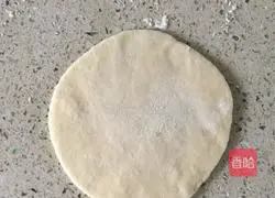 Illustration of how to make scallop steamed buns 3