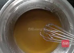 Illustration of how to make Cantonese-style mooncakes.2