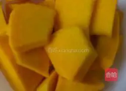 Illustration of how to make sweet corn paste 3