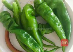 Illustration of how to make fried pork with pepper 1