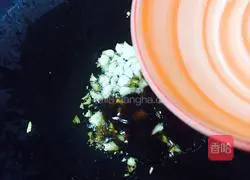 Illustration of how to make lettuce with garlic sauce and oyster sauce 7