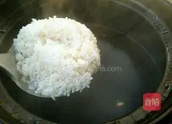 Illustration of how to make colorful shrimp porridge 2