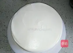 Classic Chocolate Cake Recipe Illustration 6