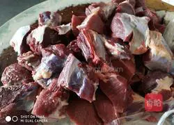 Illustration of how to make salted beef 2