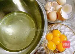 Cocoa Chiffon Cake Recipe Illustration 3