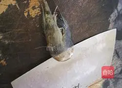 Illustration of braised shrimp in oil 2