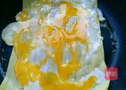 Illustration of Northeast Grilled Cold Noodles 3