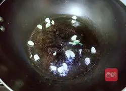 Illustration of how to make fried zucchini with tomato sauce 6