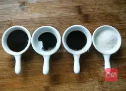 Braised pork belly Illustration of how to make seed shrimp 3