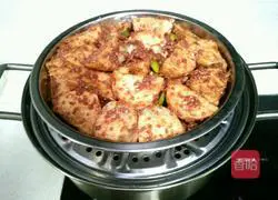 Illustration of how to make steamed pork ribs with taro powder 9