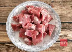 Illustration of Beef Stewed Radish Recipe 3