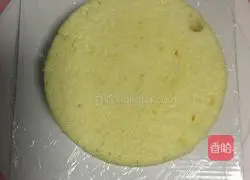 Illustration of how to make fruit cream cake 9