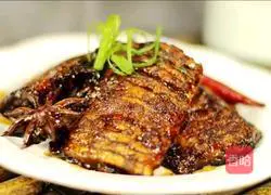 Illustration of three cups of hairtail 9